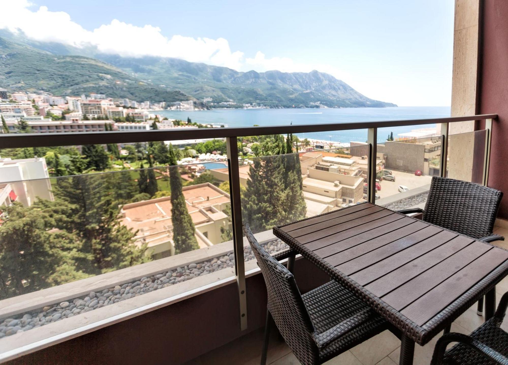 Harmonia Sunny Apartments Budva Buitenkant foto